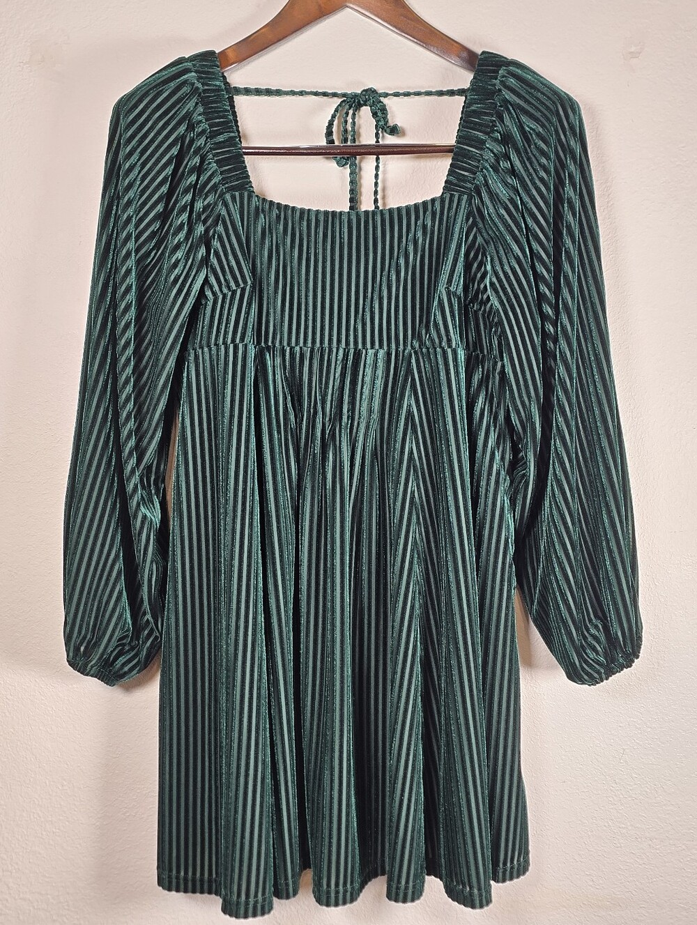 Emerald Green Ribbed Velvet Babydoll Dress M - Picture 1 of 9